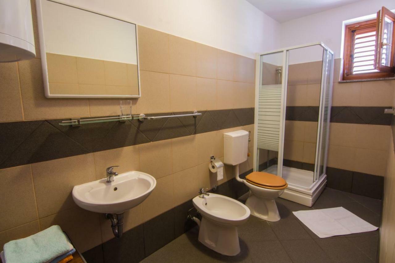 Apartments Villa Forida Mali Lošinj Esterno foto