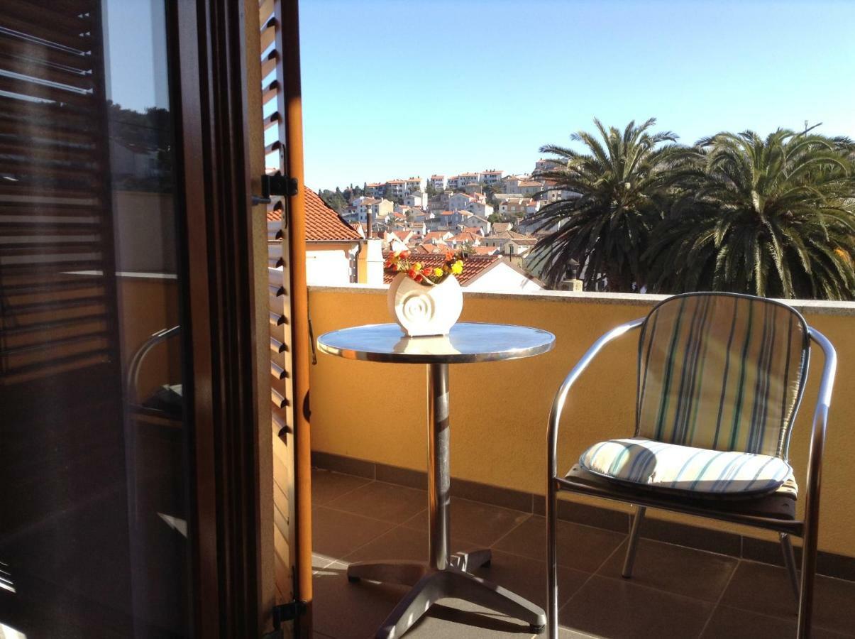 Apartments Villa Forida Mali Lošinj Esterno foto