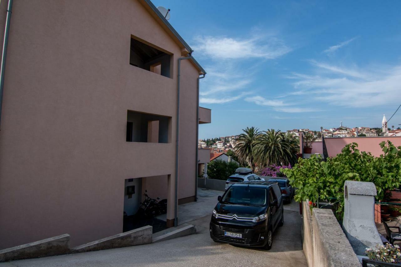 Apartments Villa Forida Mali Lošinj Esterno foto