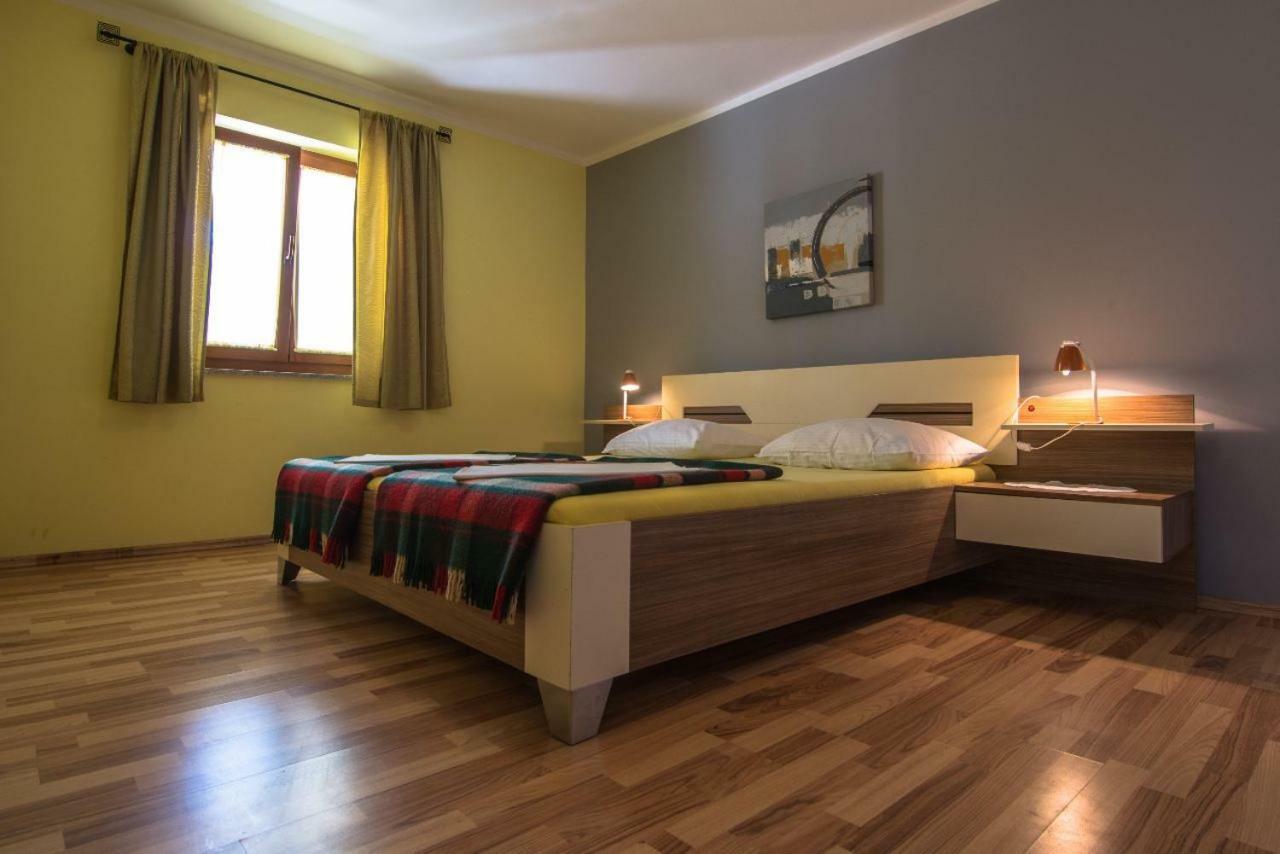 Apartments Villa Forida Mali Lošinj Esterno foto
