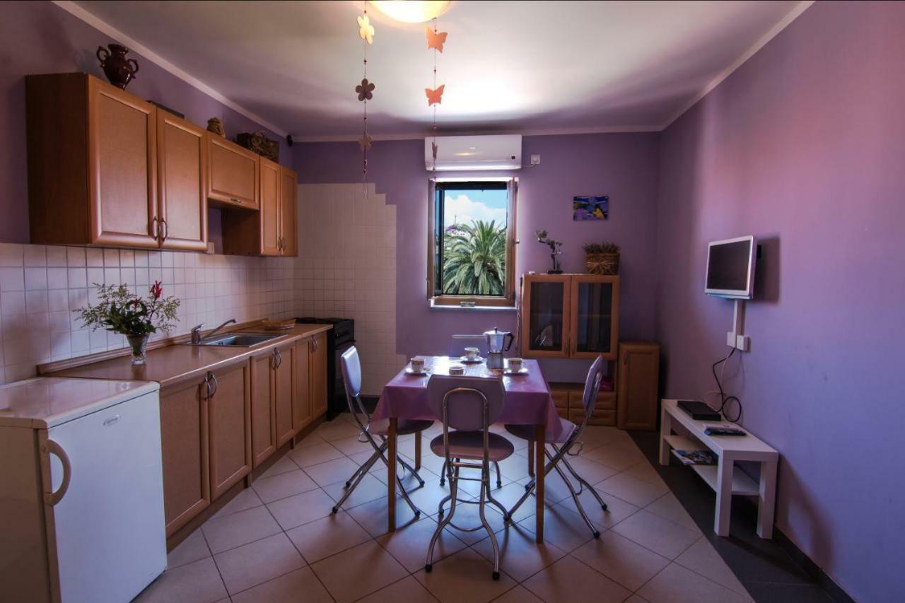 Apartments Villa Forida Mali Lošinj Esterno foto